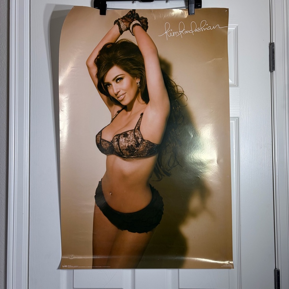 Kim Kardashian Sexy Lingerie Rare 2009 Poster 22x34